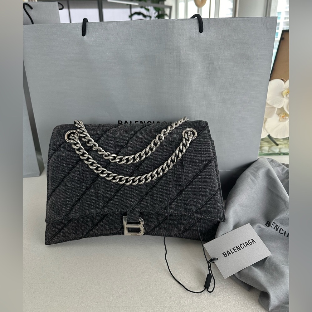 Brand NEW Balenciaga Cotton Quilted Crush Shoulder Bag